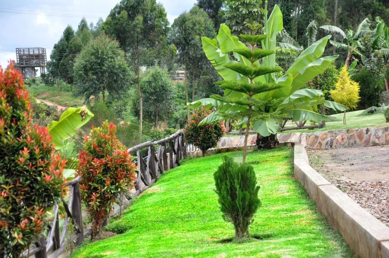 Riverside Resort Hotel Kabale Extérieur photo