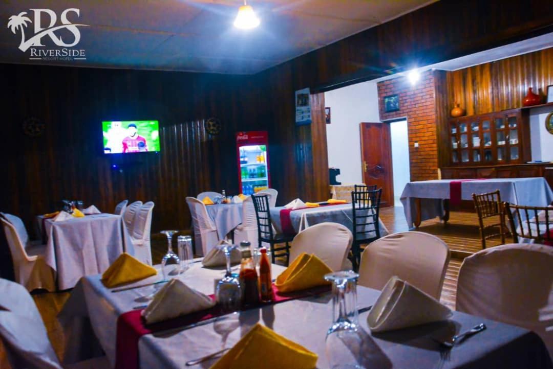 Riverside Resort Hotel Kabale Extérieur photo